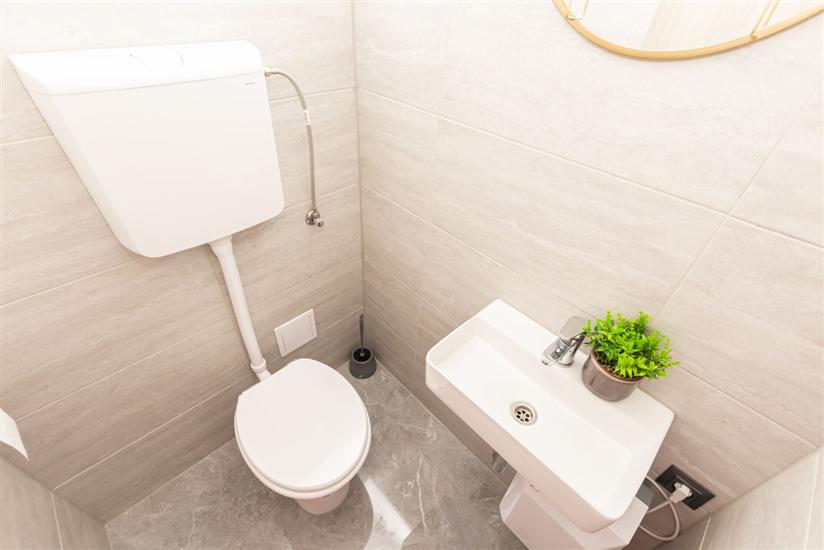 Apartment A1, for 6 persons