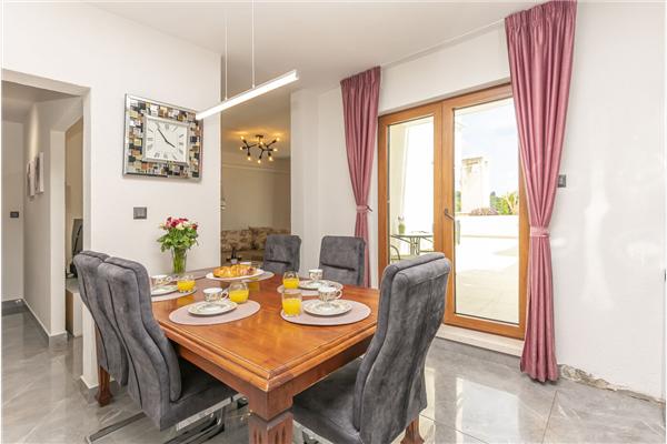 Apartment A1, for 6 persons