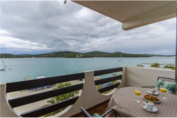 Room S11, for 2 persons