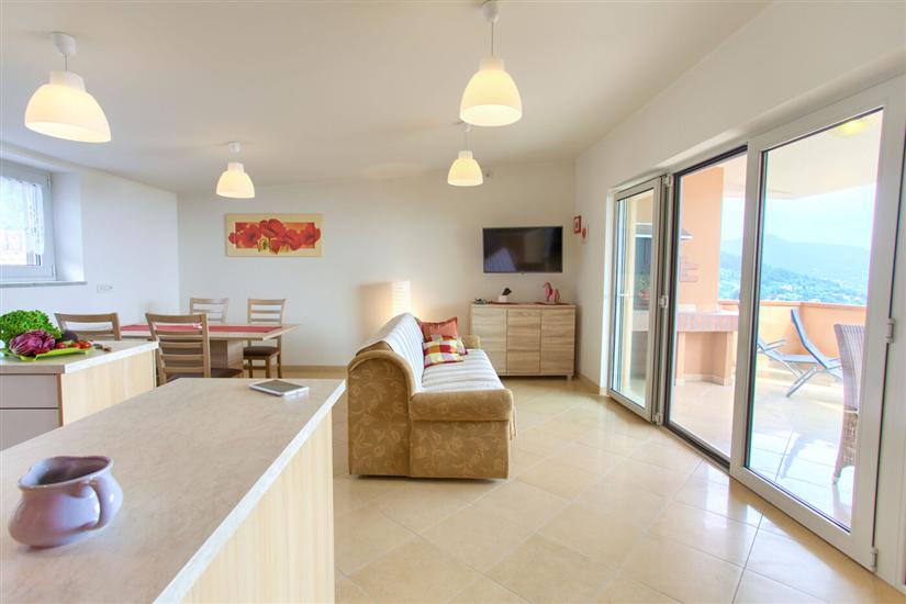 Apartment A1, for 5 persons