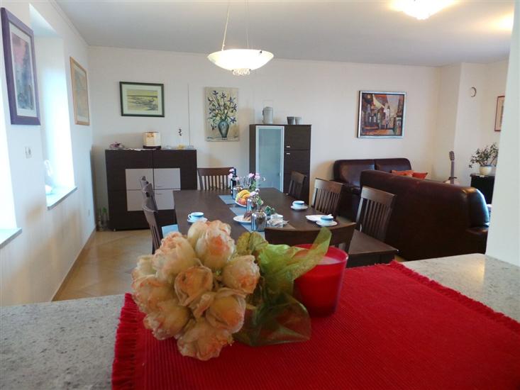 Apartment A2, for 3 persons