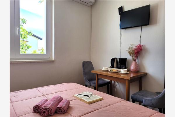 Room A2, for 2 persons