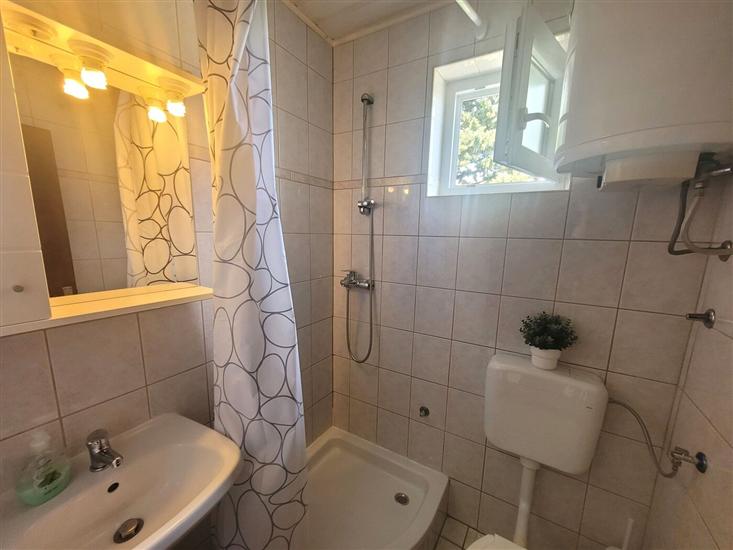 Room A2, for 2 persons