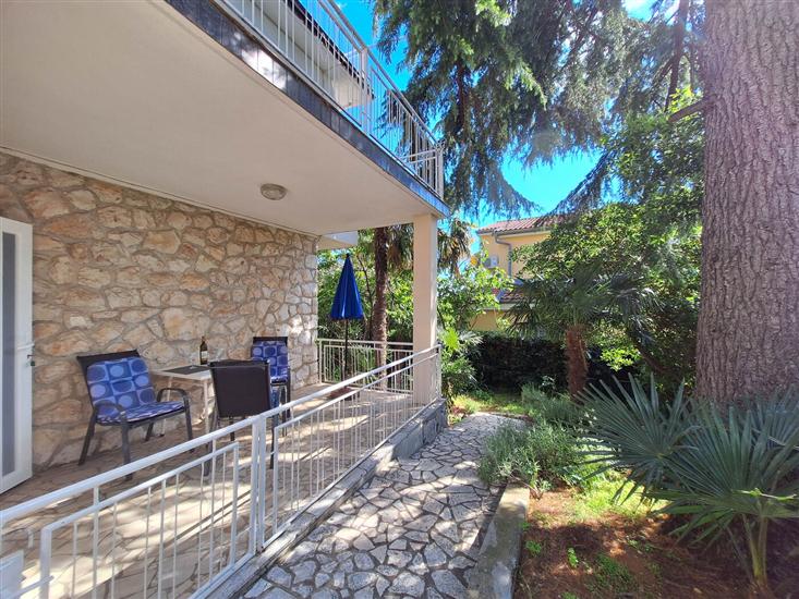 Apartment A1, for 3 persons