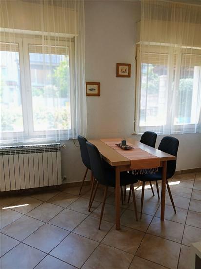 Apartment A1, for 6 persons