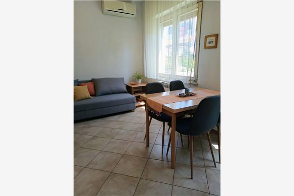 Apartment A1, for 6 persons