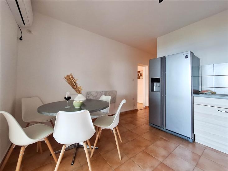 House K1, for 8 persons