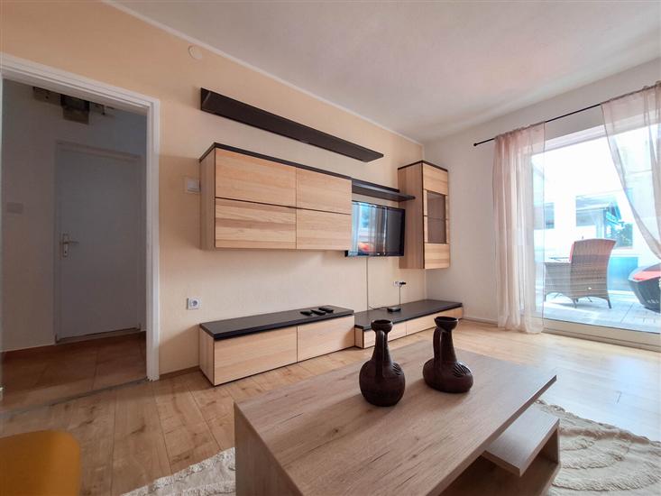 House K1, for 8 persons