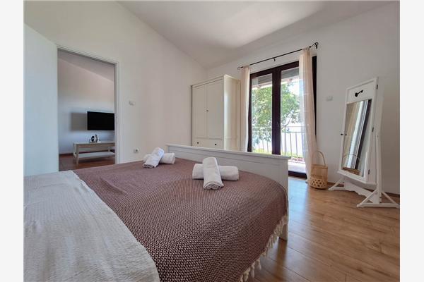 House K1, for 8 persons