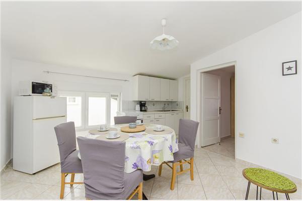 Apartment A1, for 4 persons