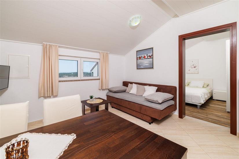 House K1, for 5 persons