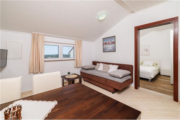 House K1, for 5 persons