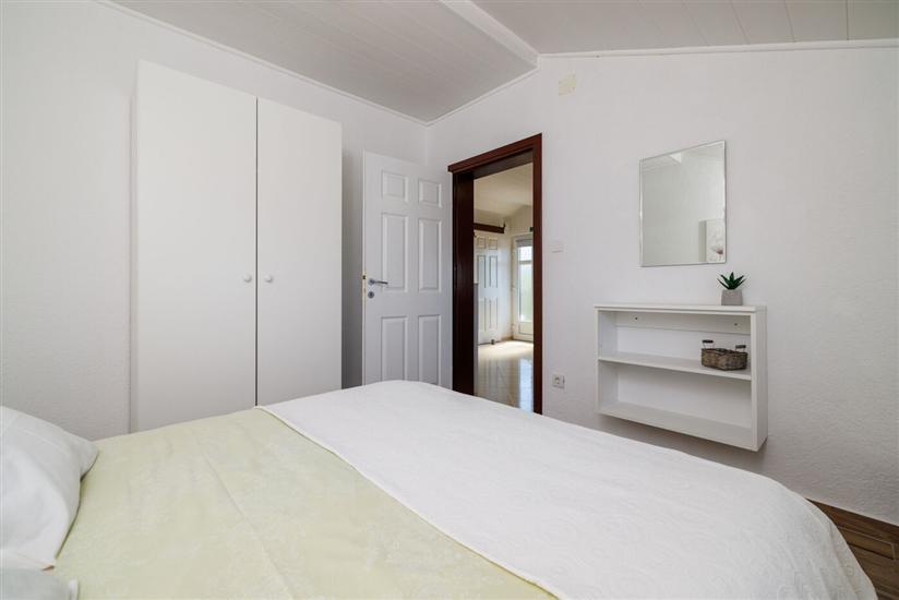 House K1, for 5 persons