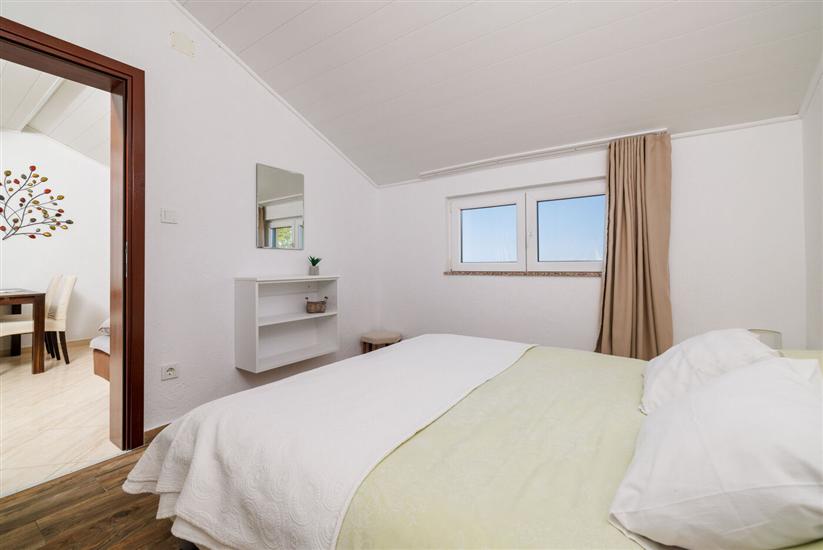 House K1, for 5 persons