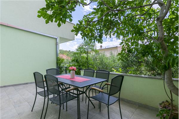 Apartment A1, for 6 persons