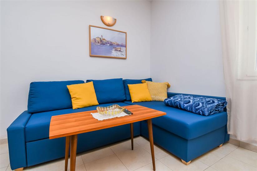 Apartment A1, for 5 persons