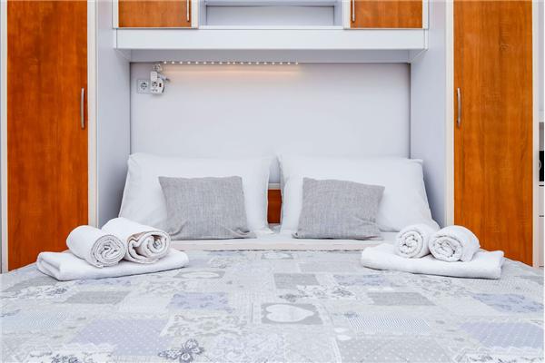 Apartment A1, for 5 persons