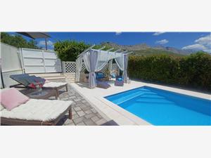 Vakantie huizen Split en Trogir Riviera,ReserverenhouseVanaf 571 €