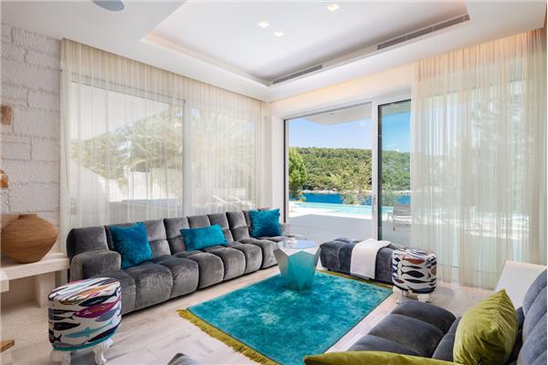 House K1, for 12 persons