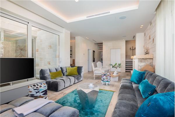 House K1, for 12 persons