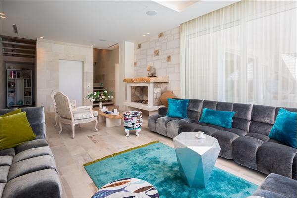 House K1, for 12 persons