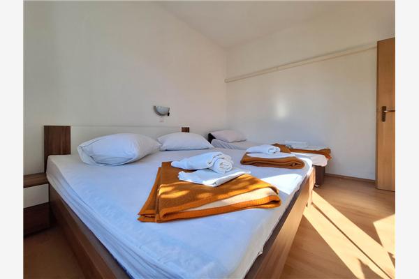 Apartment A3, for 5 persons