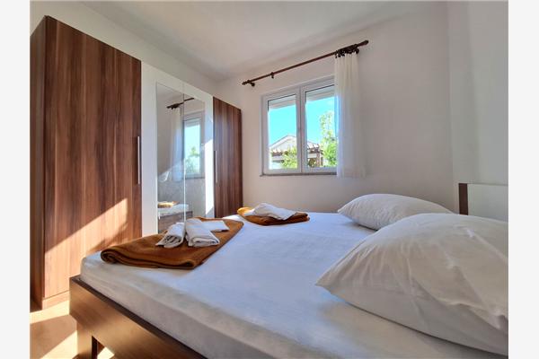 Apartment A3, for 5 persons