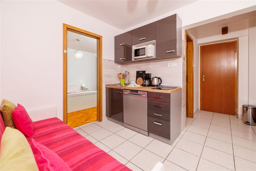 Apartment A1, for 3 persons