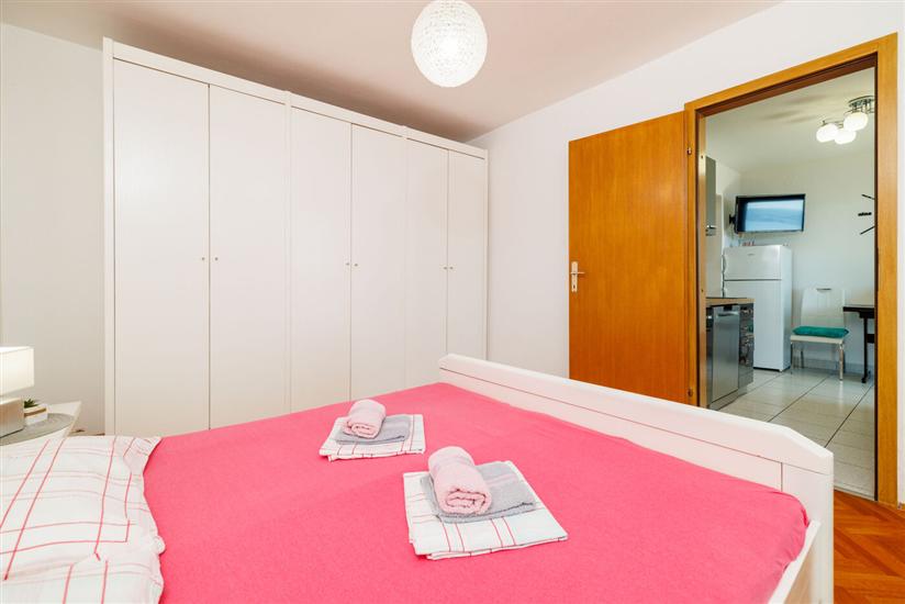 Apartment A1, for 3 persons