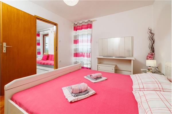 Apartment A1, for 3 persons