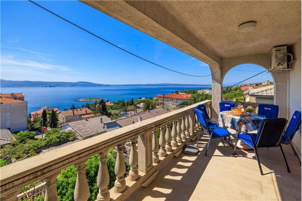 Apartment A5, for 6 persons