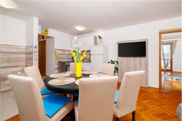 Apartment A5, for 6 persons
