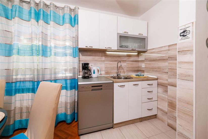 Apartment A5, for 6 persons