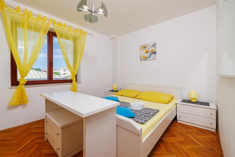 Apartment A5, for 6 persons