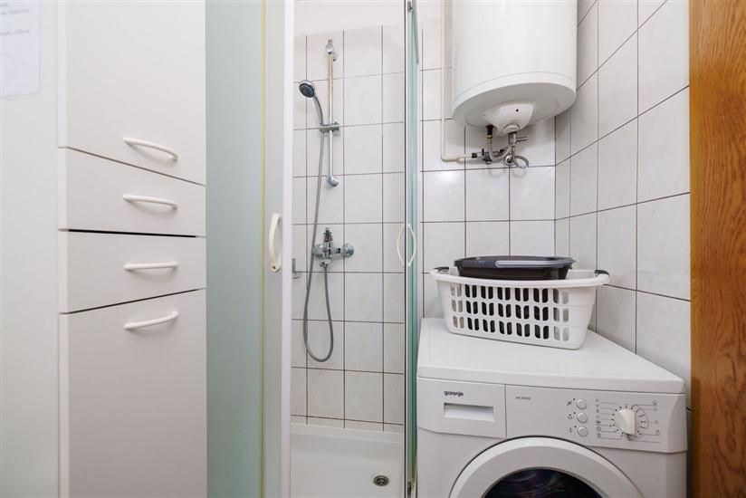 Apartment A5, for 6 persons