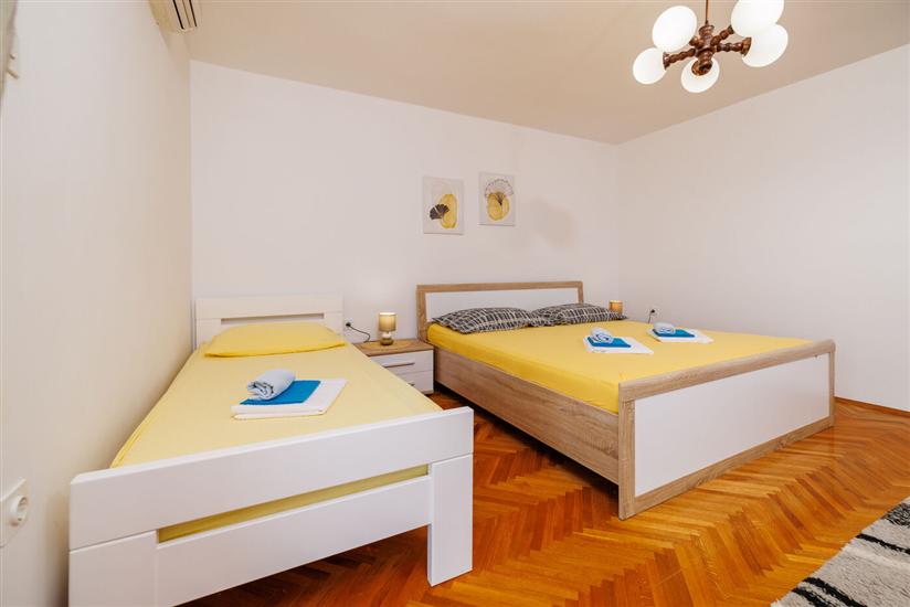 Apartment A5, for 6 persons