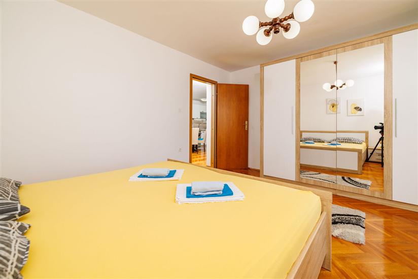 Apartment A5, for 6 persons