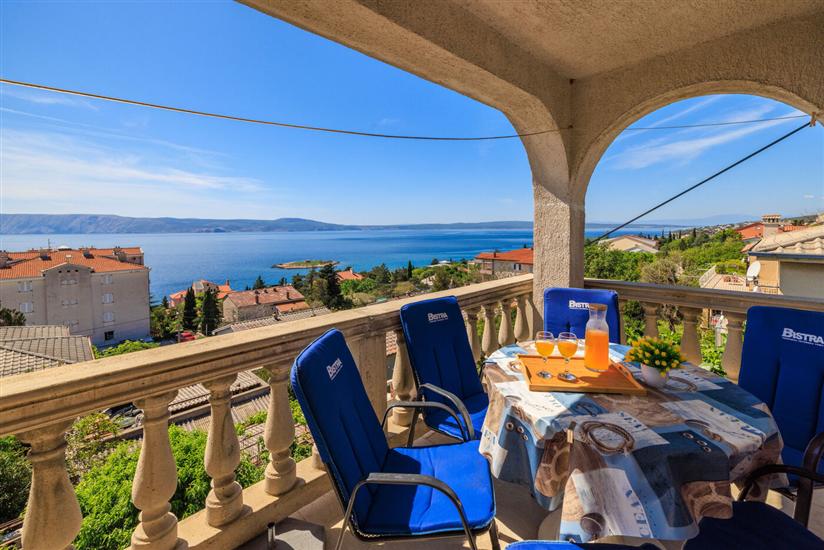 Apartment A5, for 6 persons