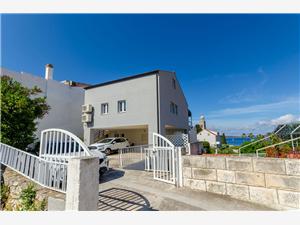 Apartment Middle Dalmatian islands,BookMarikaFrom 114 €