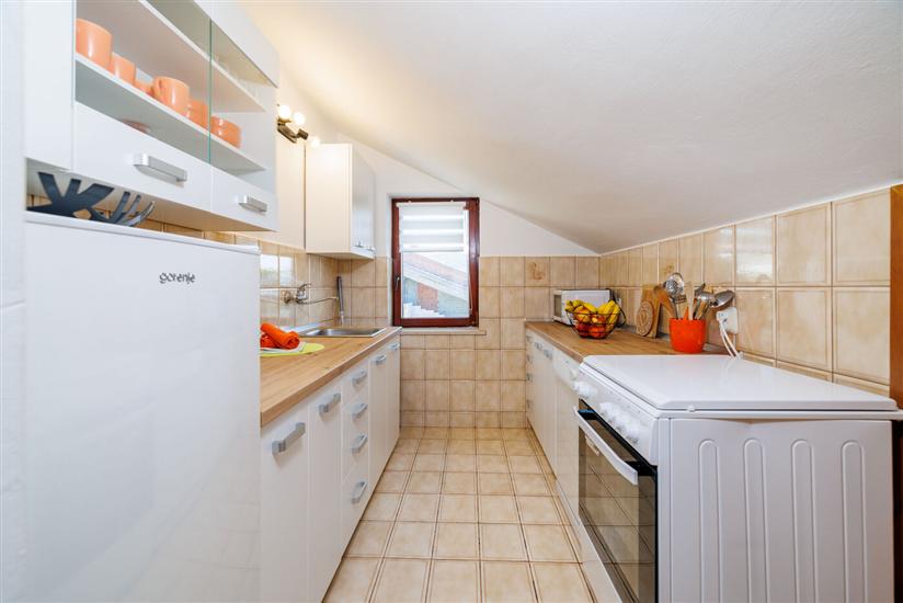 Apartment A4, for 6 persons