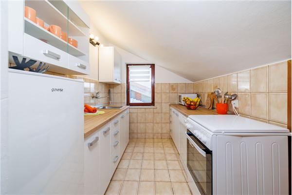 Apartment A4, for 6 persons