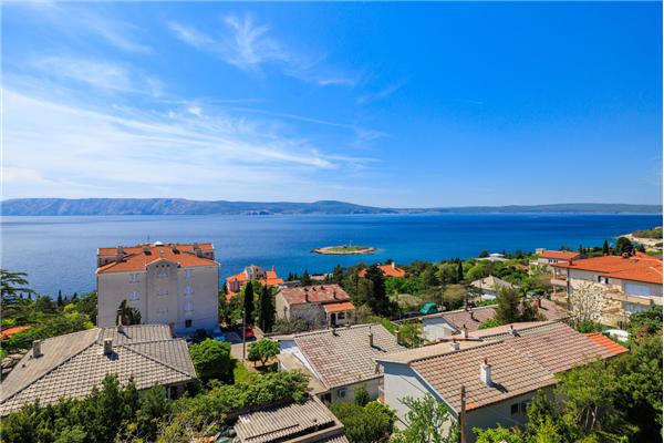 Apartment A4, for 6 persons