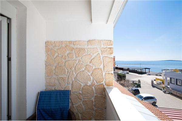 Apartment A2, for 5 persons