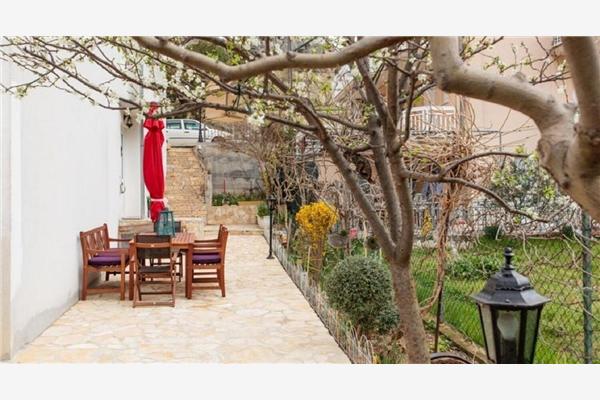 Apartment A2, for 3 persons