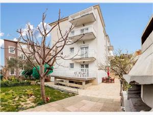 Apartment Split and Trogir riviera,BookKnezFrom 83 €