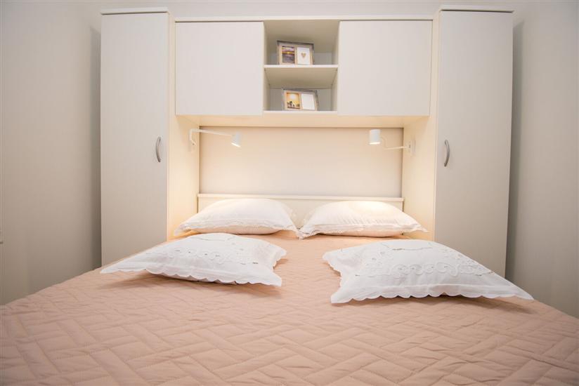 Apartment A2, for 3 persons