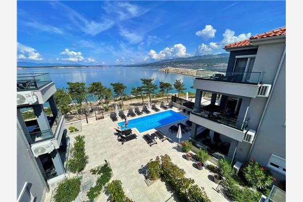 Apartment A13, for 4 persons