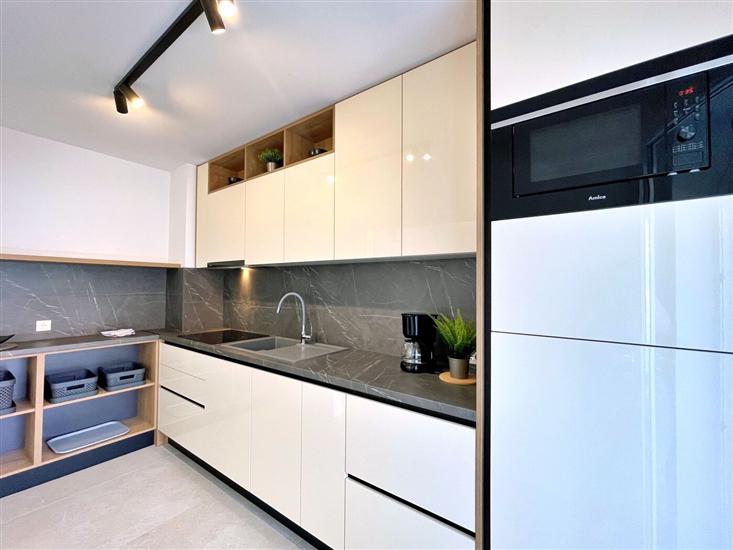 Apartment A13, for 4 persons