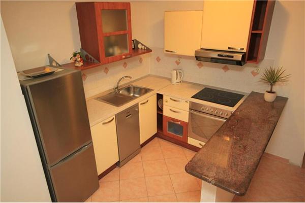 Apartment A1, for 5 persons