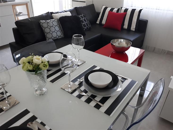 House K1, for 8 persons